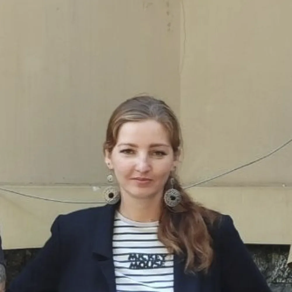 Алина